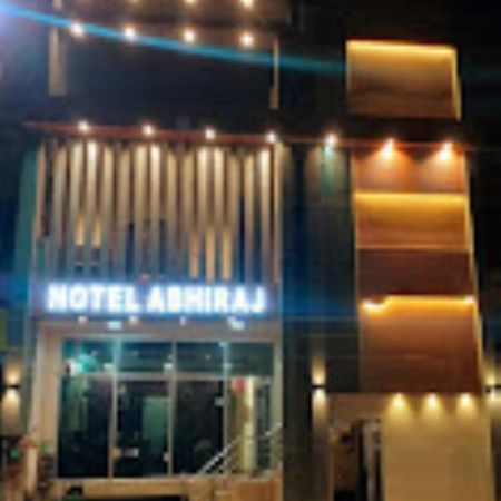 Abhiraj Guest House Mathura Exterior photo